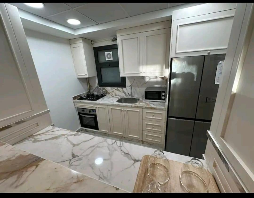 Amazing House For Family Apartment
